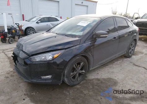 2017 Ford Focus Se z USA, uszkodzony, nr VIN 1FADP3FE6HL292481